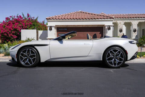 2019 Aston Martin DB11 Volante