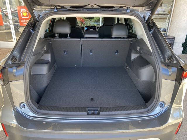 2025 Volkswagen Tiguan SE 4Motion