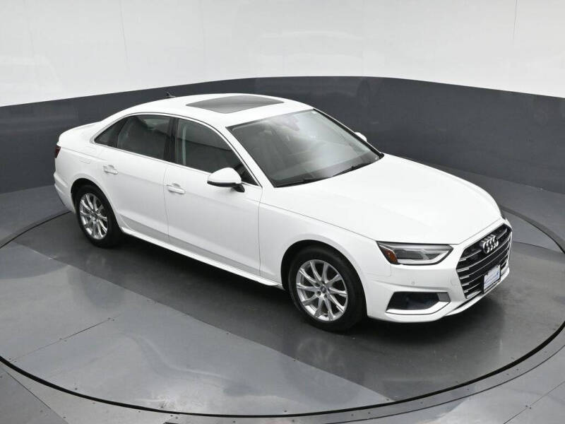 2022 Audi A4 quattro Premium 40 TFSI