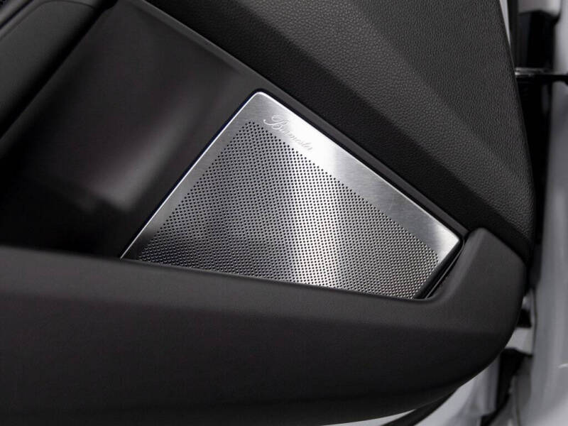 2025 Porsche 911 Carrera