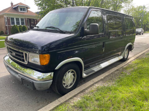 2003 Ford E-Series for sale at Apollo Motors INC in Chicago IL