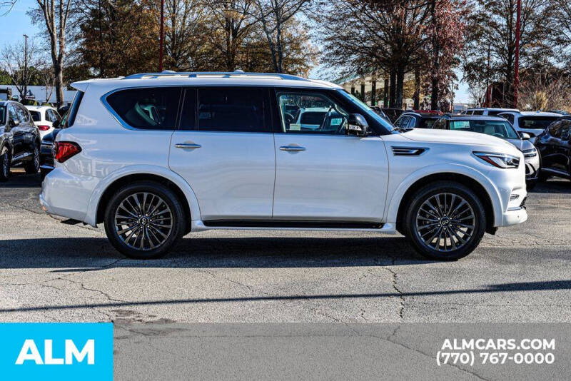 2023 Infiniti QX80 Premium Select