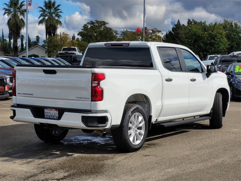 2023 Chevrolet Silverado 1500 Custom