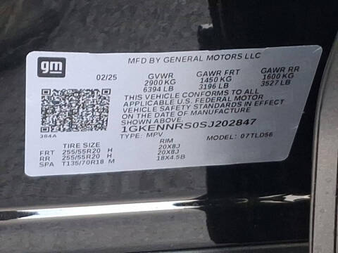 2025 GMC Acadia Elevation