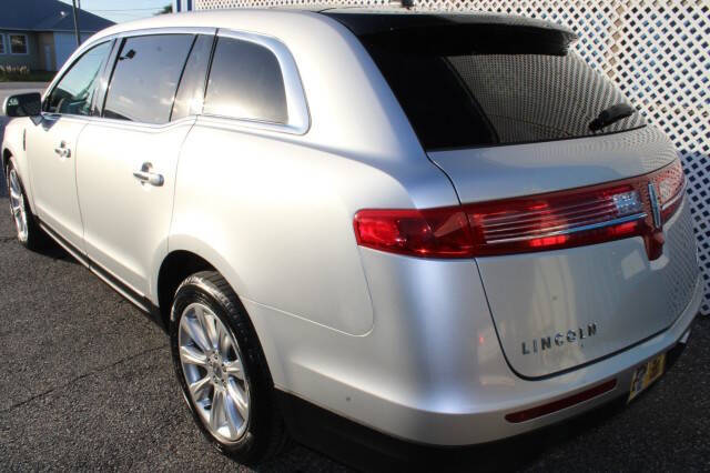 2016 Lincoln MKT