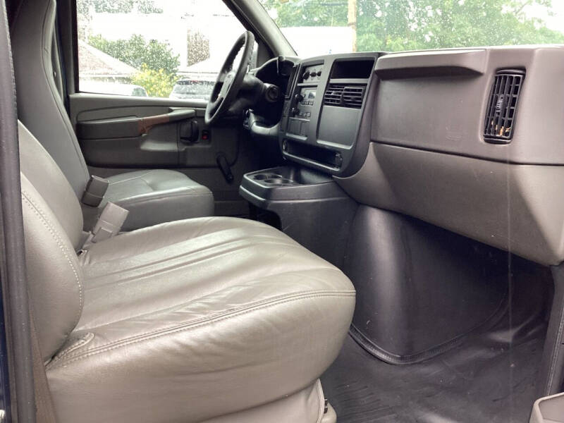 2004 GMC Savana 1500