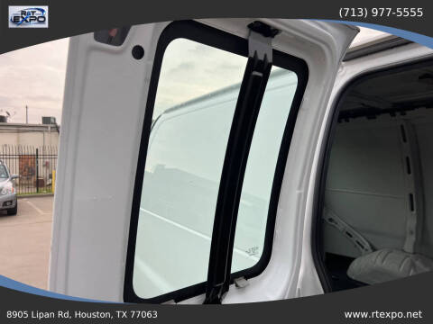 2021 Chevrolet Express 2500