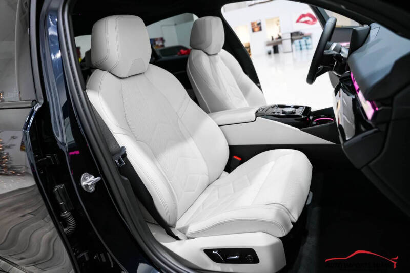 2024 BMW i5 eDrive40