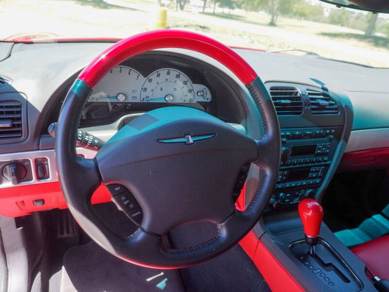 2002 Ford Thunderbird Deluxe