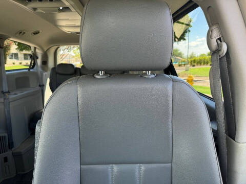 2010 Dodge Grand Caravan SXT