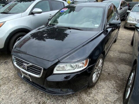 2010 Volvo S40 for sale at NORTH CHICAGO MOTORS INC in North Chicago IL