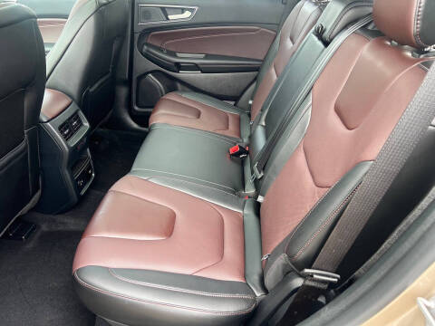 2021 Ford Edge Titanium