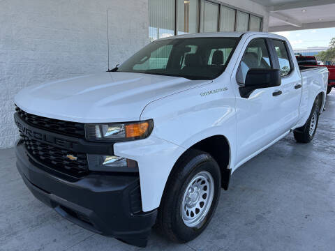 2019 Chevrolet Silverado 1500 for sale at Powerhouse Automotive in Tampa FL