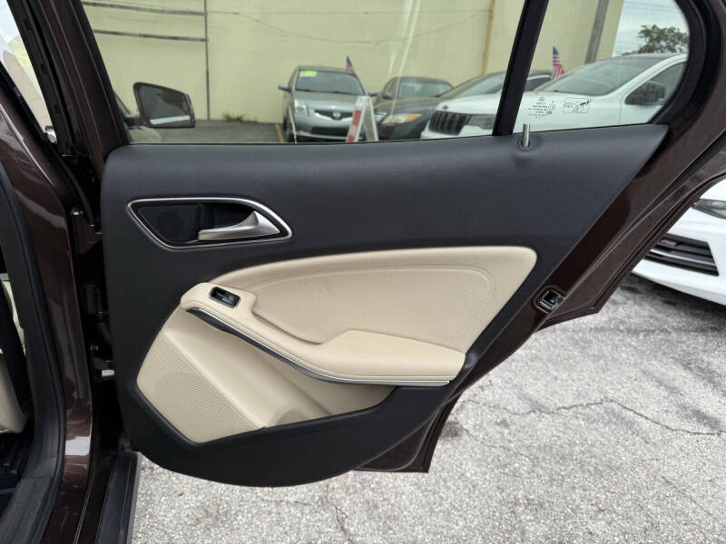2015 Mercedes-Benz GLA GLA 250 4MATIC