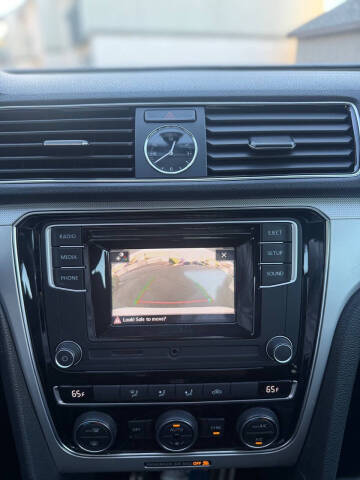 2017 Volkswagen Passat 1.8T S