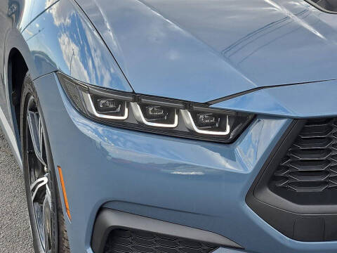 2024 Ford Mustang EcoBoost