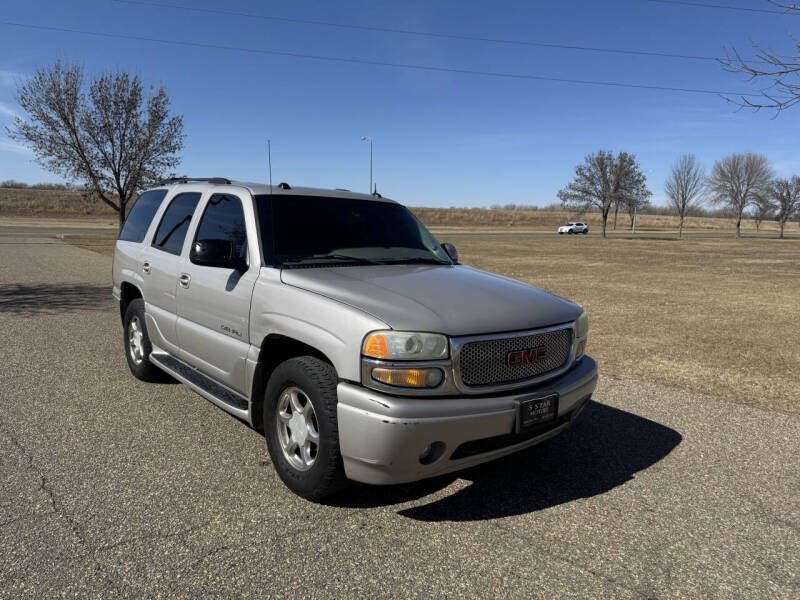 2004 GMC Yukon Denali