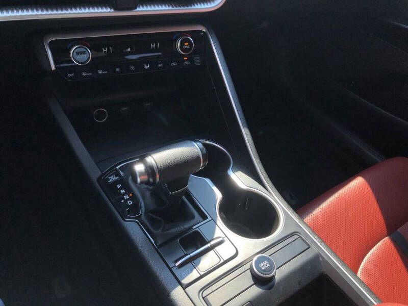 2023 Kia K5