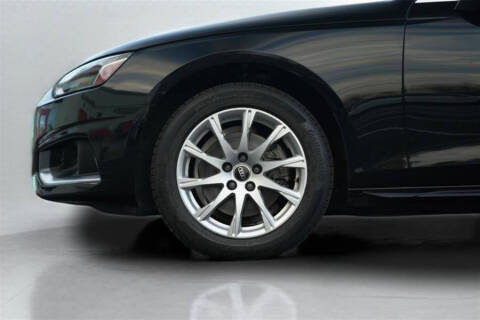 2022 Audi A4 quattro Premium 40 TFSI