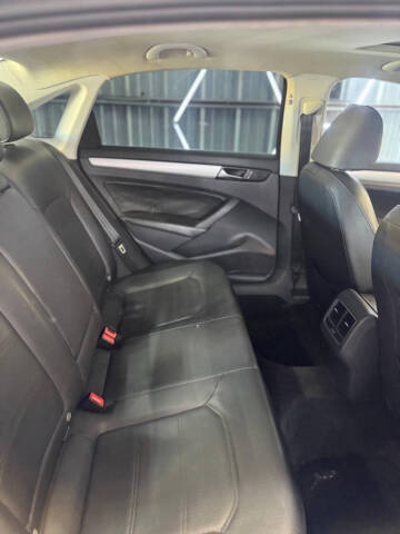 2013 Volkswagen Passat