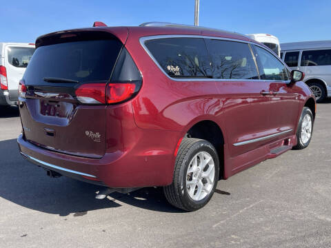 2019 Chrysler Pacifica Touring L Plus 35th Anniversary