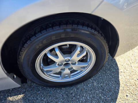 2011 Toyota Prius Two