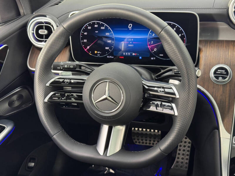 2025 Mercedes-Benz GLC GLC 300