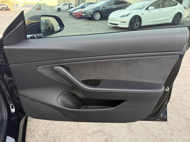 2019 Tesla Model 3 Standard Range Plus