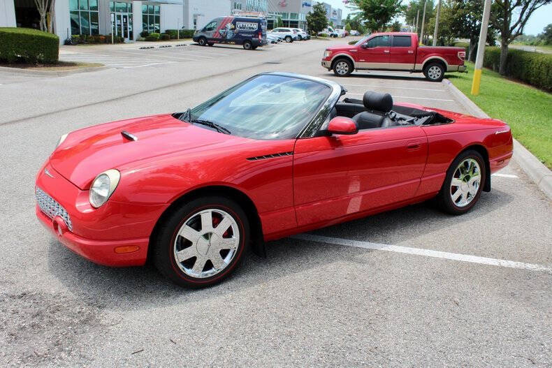 2002 Ford Thunderbird Deluxe