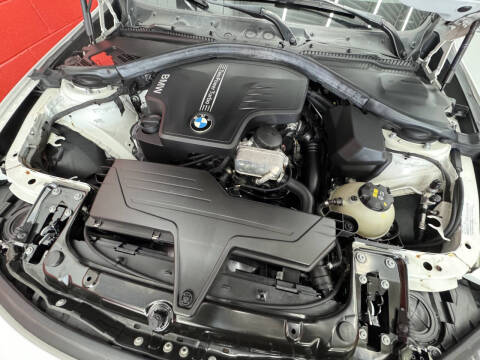 2015 BMW 3 Series 320i