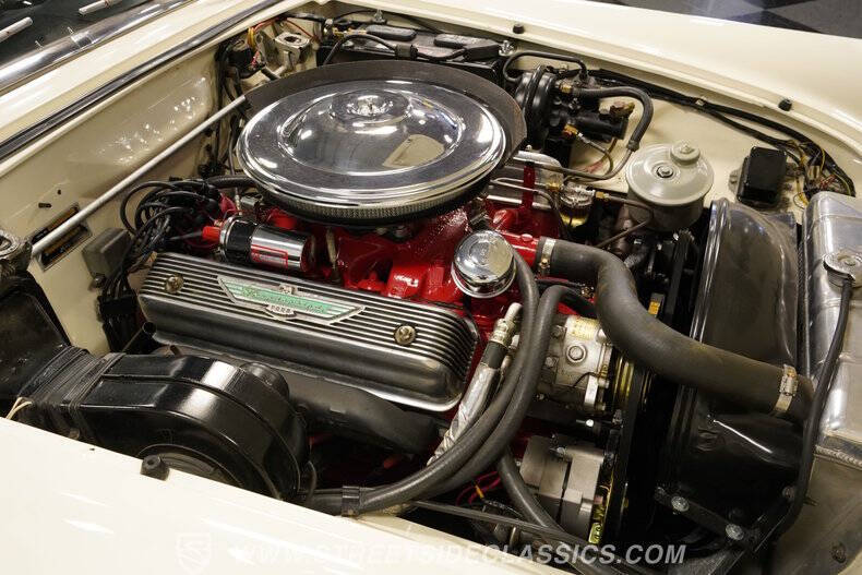 1956 Ford Thunderbird