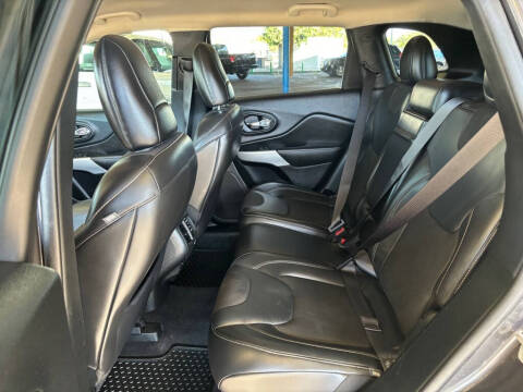 2018 Jeep Cherokee Latitude Plus