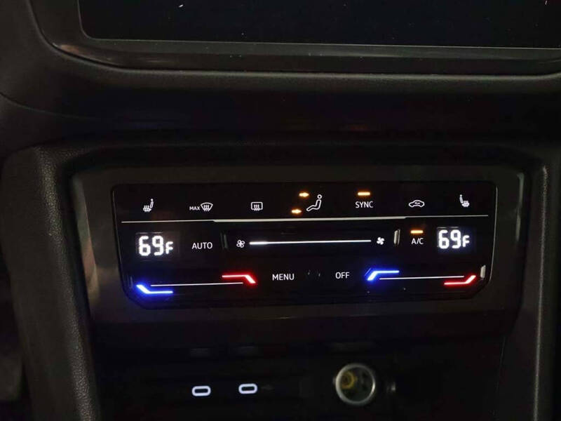 2023 Volkswagen Tiguan SE