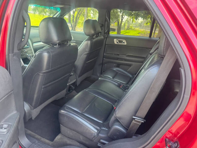 2012 Ford Explorer XLT