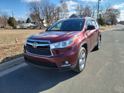 2016 Toyota Highlander for sale at ONG Auto in Farmington MN
