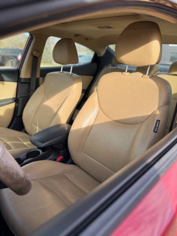 2012 Hyundai Elantra Limited