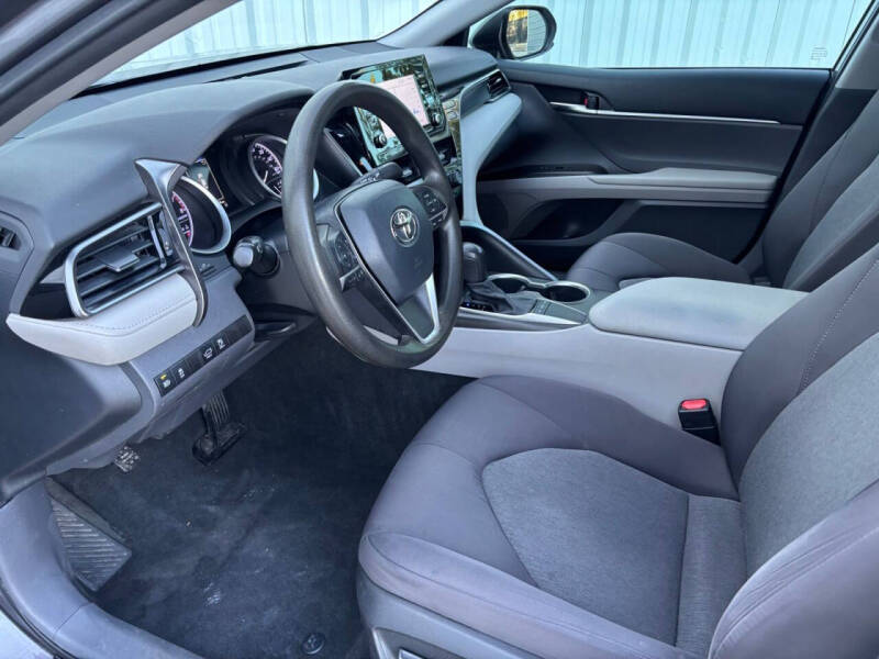 2022 Toyota Camry LE