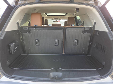 2024 Nissan Pathfinder Platinum