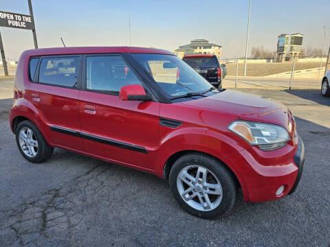 2010 Kia Soul +