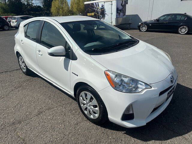 2012 Toyota Prius c