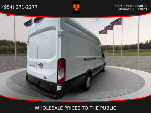 2022 Ford E-Transit 350