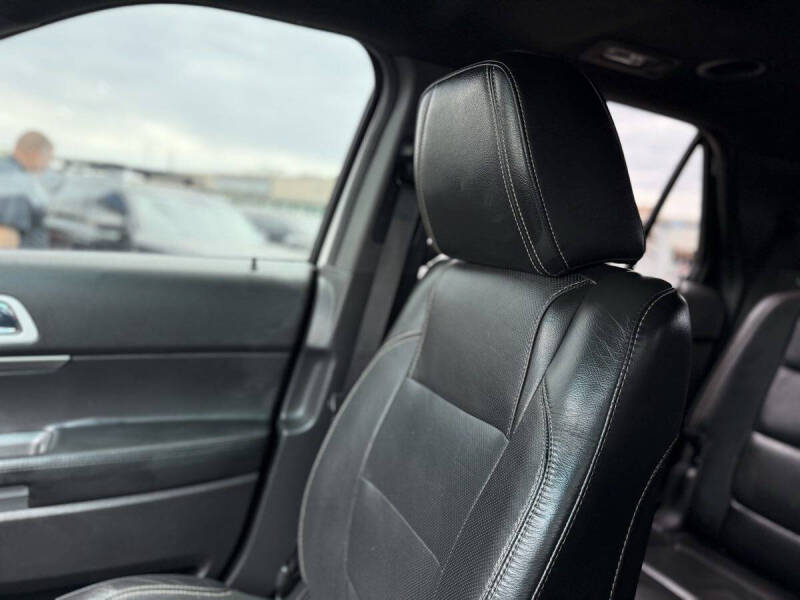 2014 Ford Explorer Sport