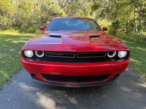 2015 Dodge Challenger SXT