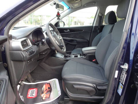 2020 Kia Sorento S V6