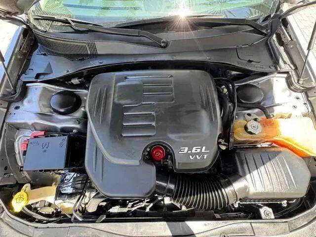 2018 Chrysler 300 Limited