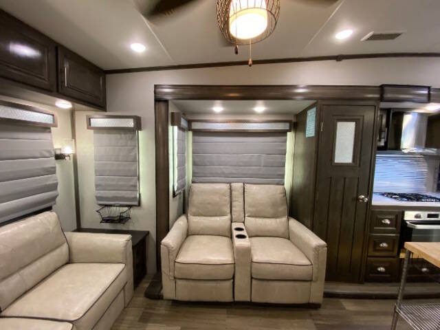 2020 Forest River CARDINAL  345RLX