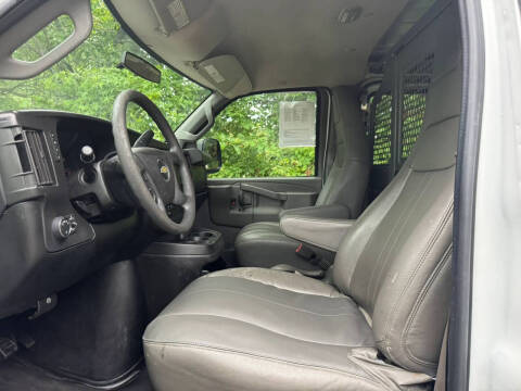 2017 Chevrolet Express 2500