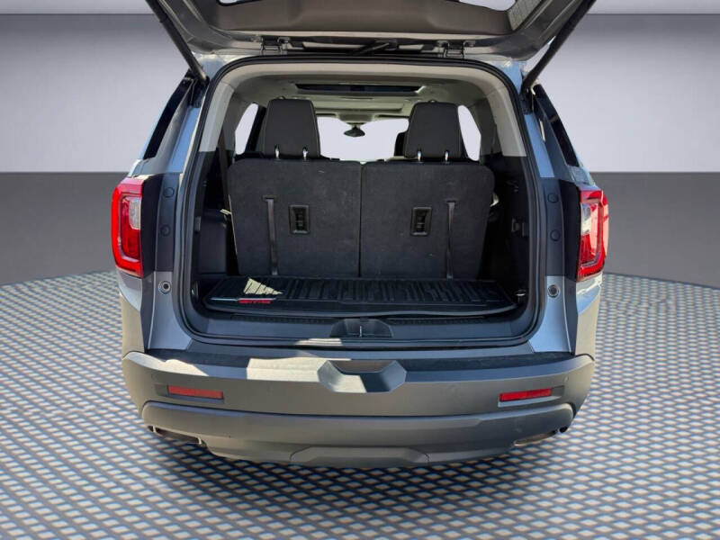 2022 GMC Acadia