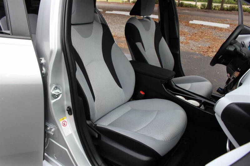 2017 Toyota Prius Three