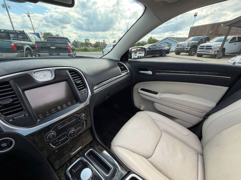 2015 Chrysler 300 C